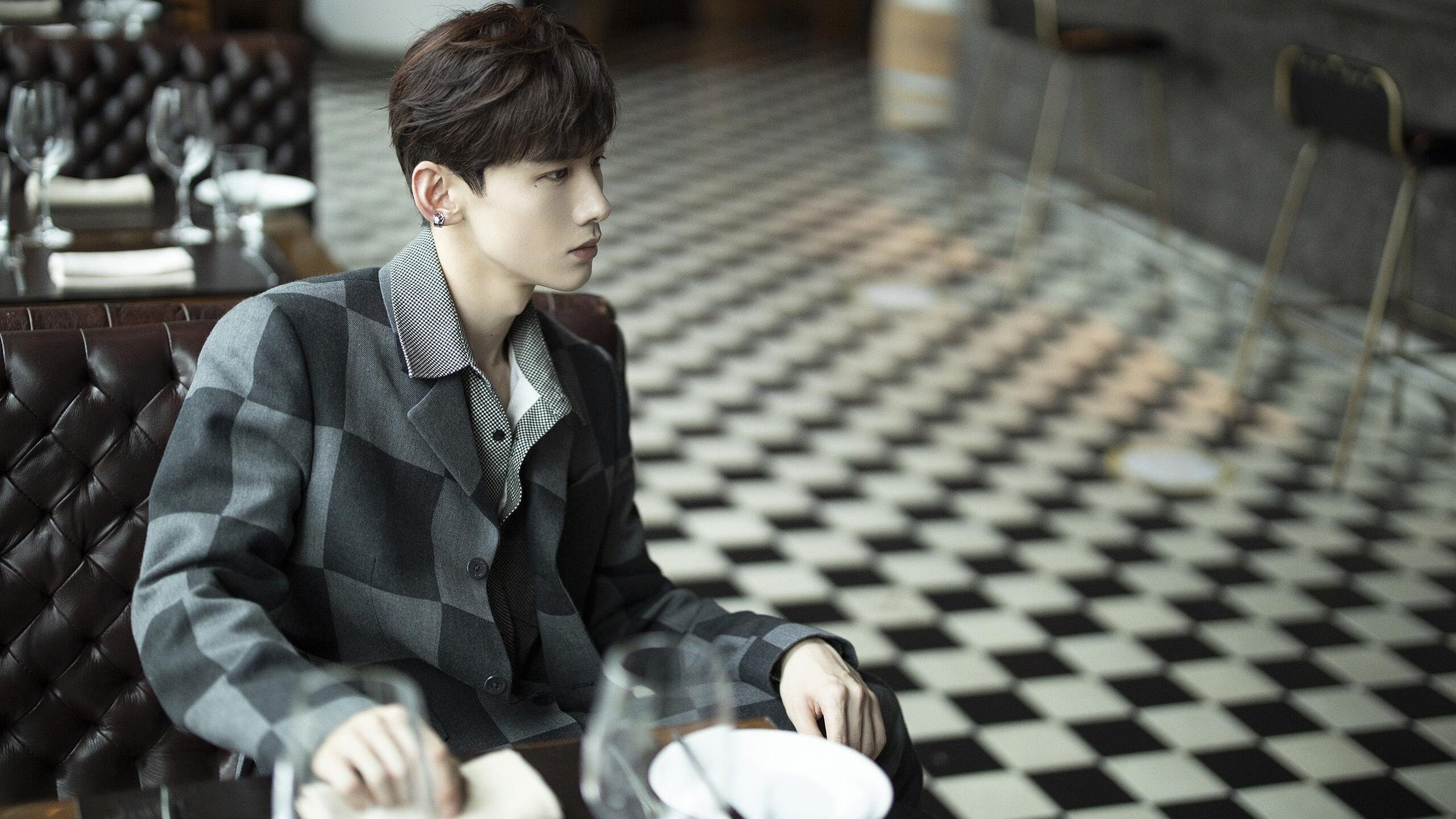 佛罗伦萨战胜切沃，联赛积分攀升一波三折排名提升，佛罗伦萨队