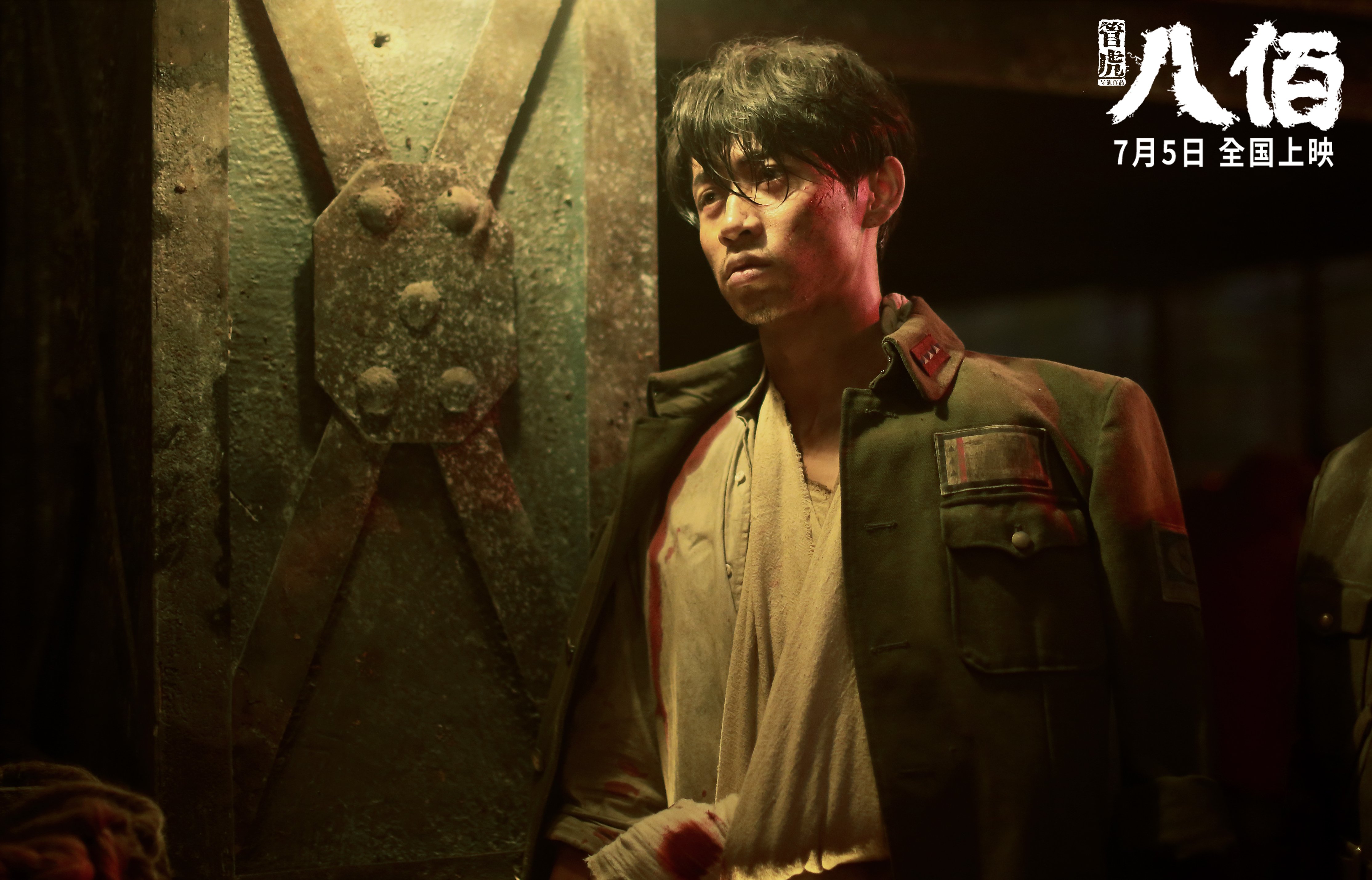 球员在比赛中展现出全面的篮球技巧,篮球运动员在比赛中表现出的竞技水平