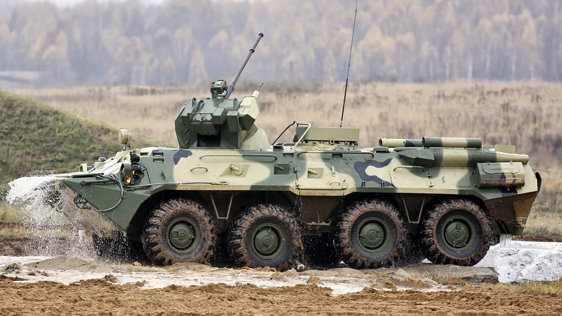 瑞·弗兰:他的防守和传球能力总能在关键时刻帮助全黑队创造胜机