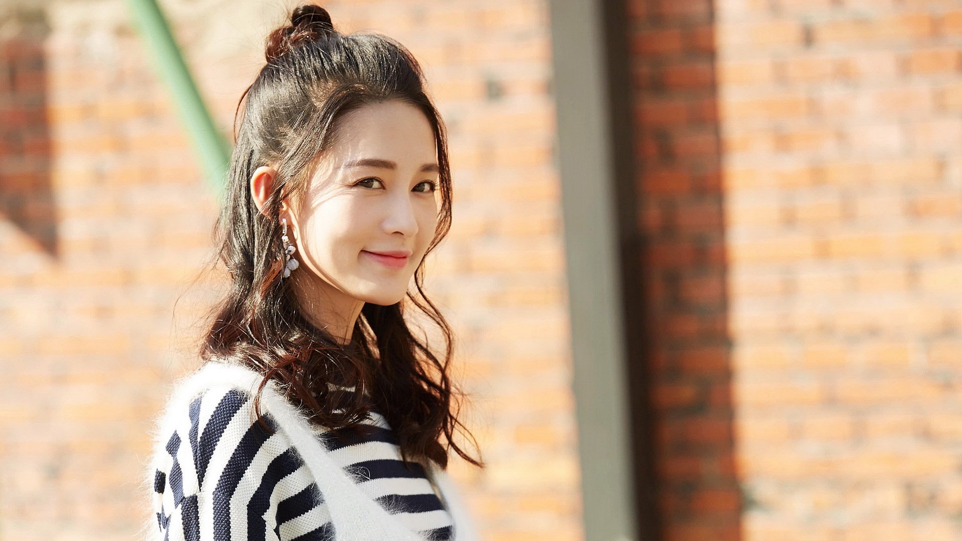 AYX体育-英格兰女队连胜记录刷新历史，英格兰队比赛记录